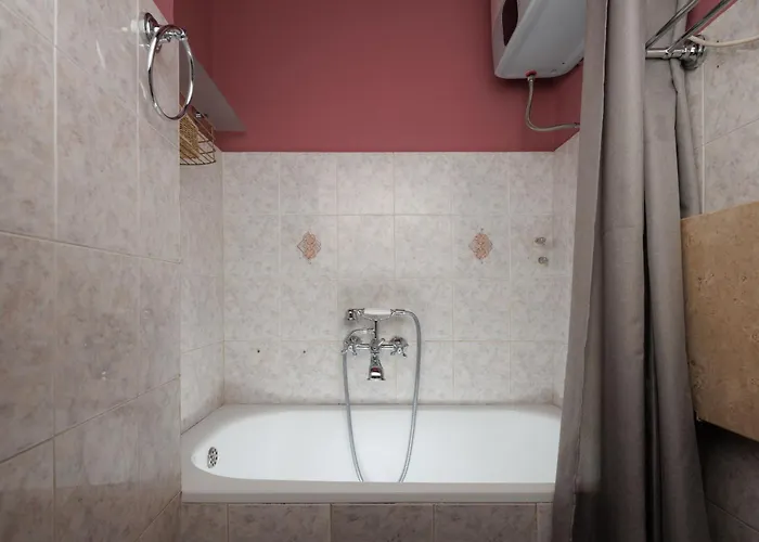 Apartman Old Town Nona - Balcony, Garden And Free Parking